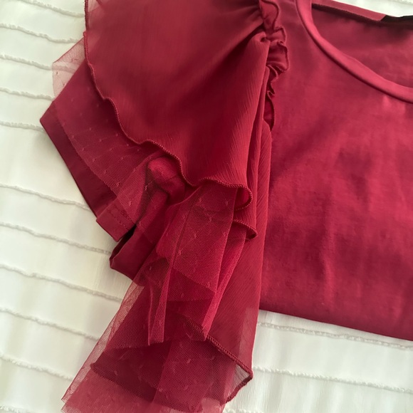 🍒SOLD🍒•burgundy tulle t-shirt• - Picture 4 of 4